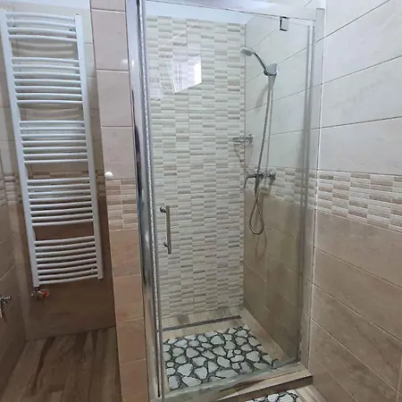 3 * Замарди